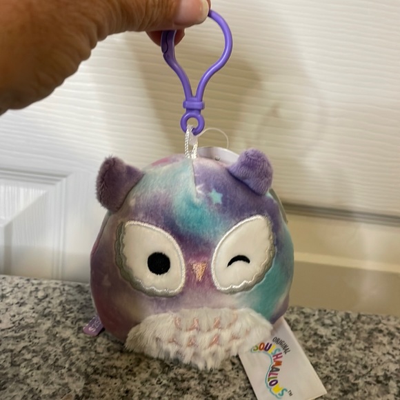 Squishmallows Other - NWT 3” Solina the Winking Owl Squishmallow Clip